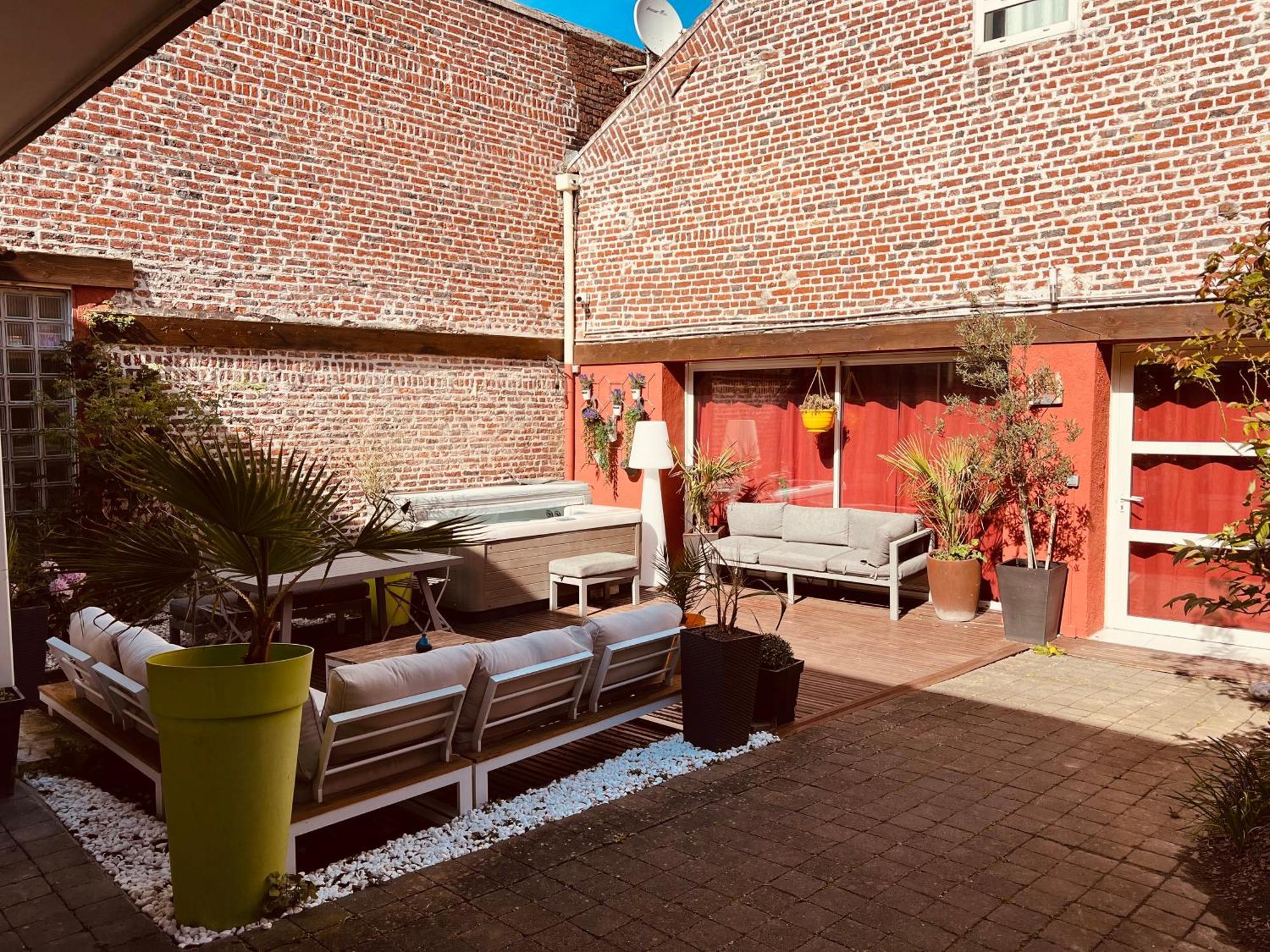 Studio Independant Et Calme Avec Jacuzzi A Lille Exterior photo